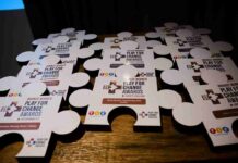 Βραβεία Play for Change TIE