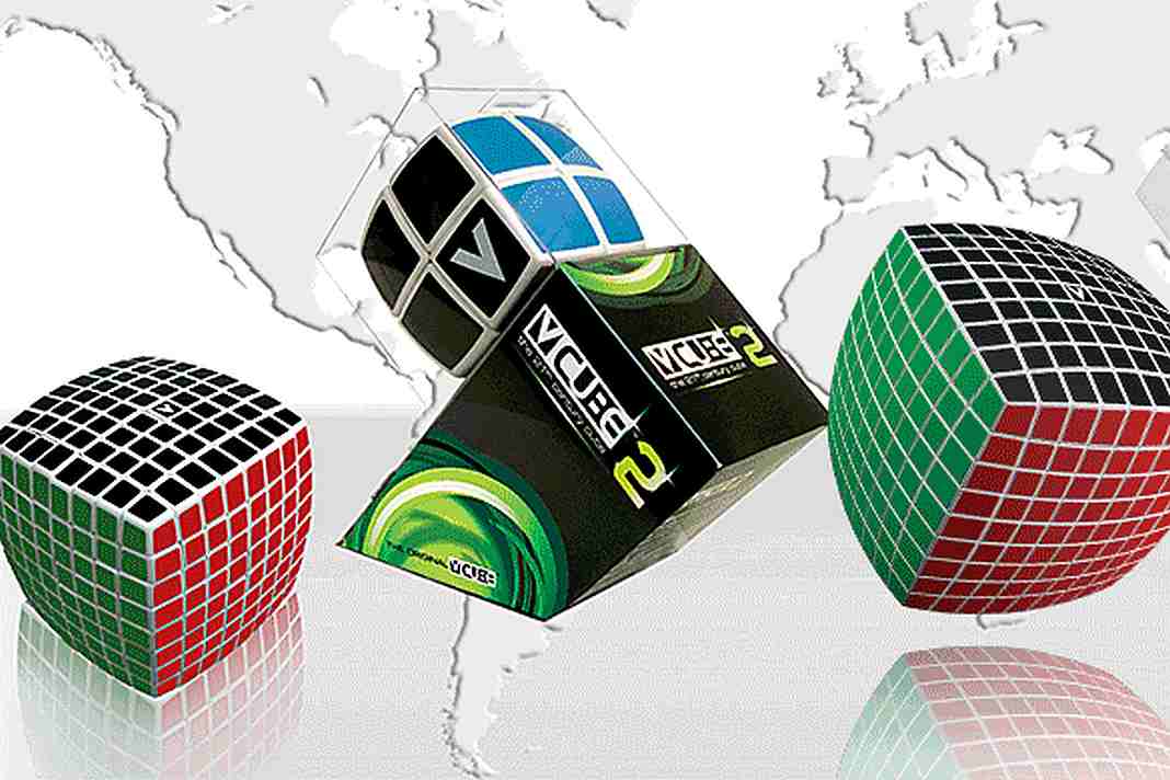 toymaster-v-cube toymaster-v-cube