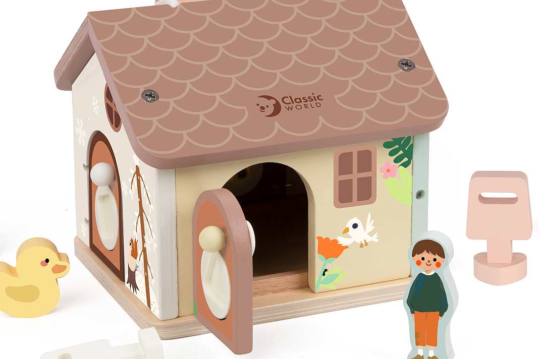 toymaster-classic-world-1 toymaster-keyholes