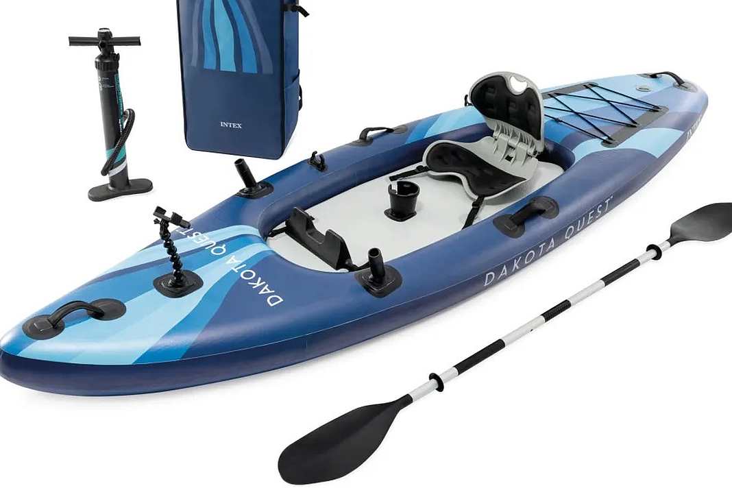 toymaster-kayak-1 toymaster-kayak
